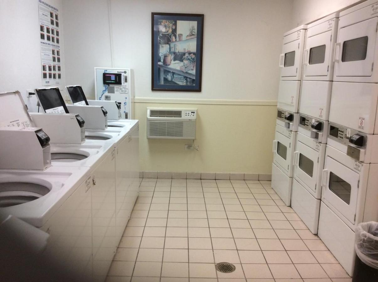 Intown Suites Extended Stay Chicago Il - Elk Grove O'Hare 艾尔克格罗夫村 外观 照片