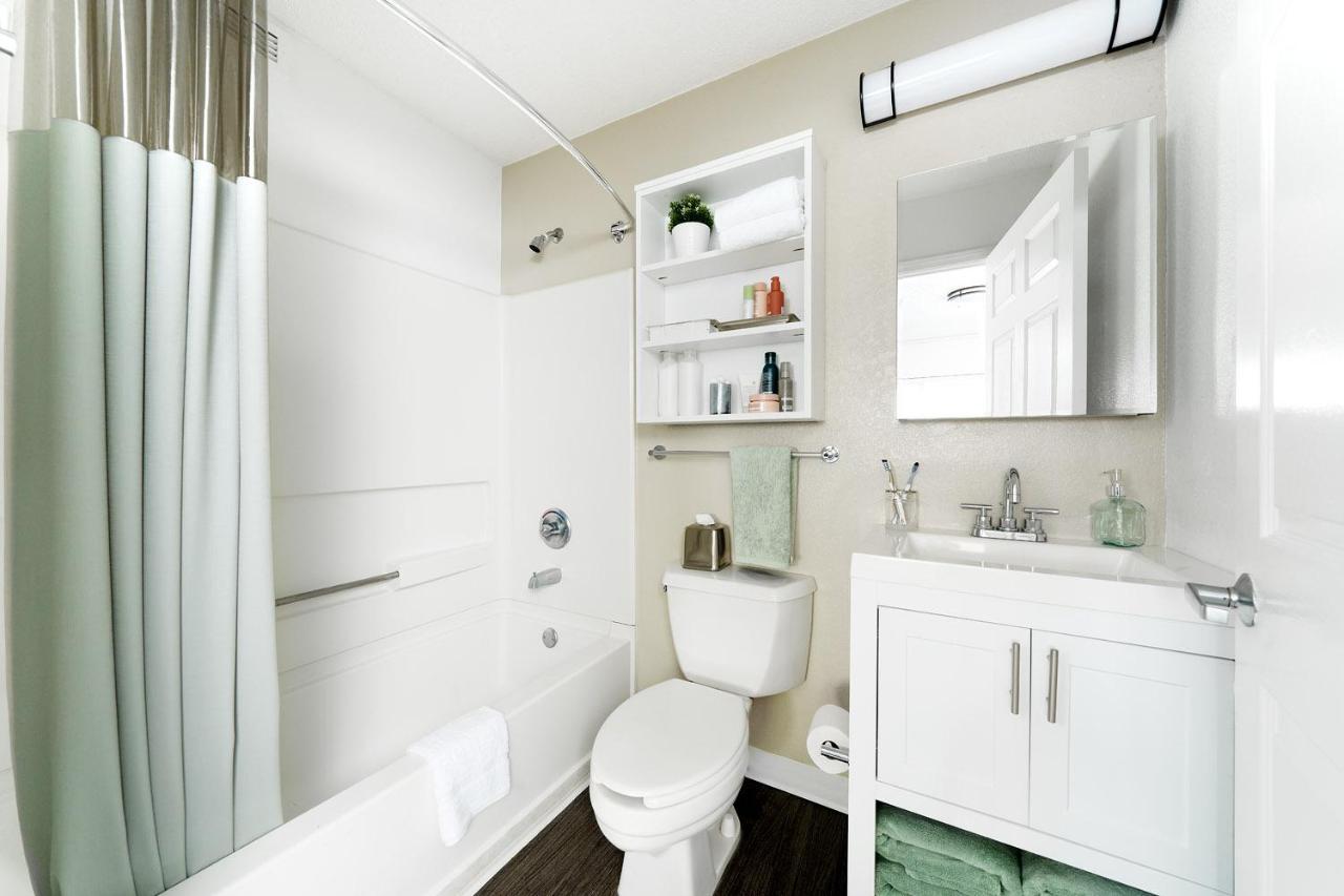 Intown Suites Extended Stay Chicago Il - Elk Grove O'Hare 艾尔克格罗夫村 外观 照片